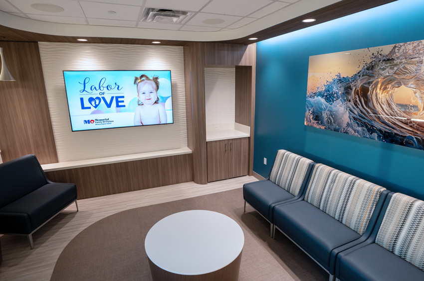 New Partner's Lounge at Memorial Regional Family Birthplace